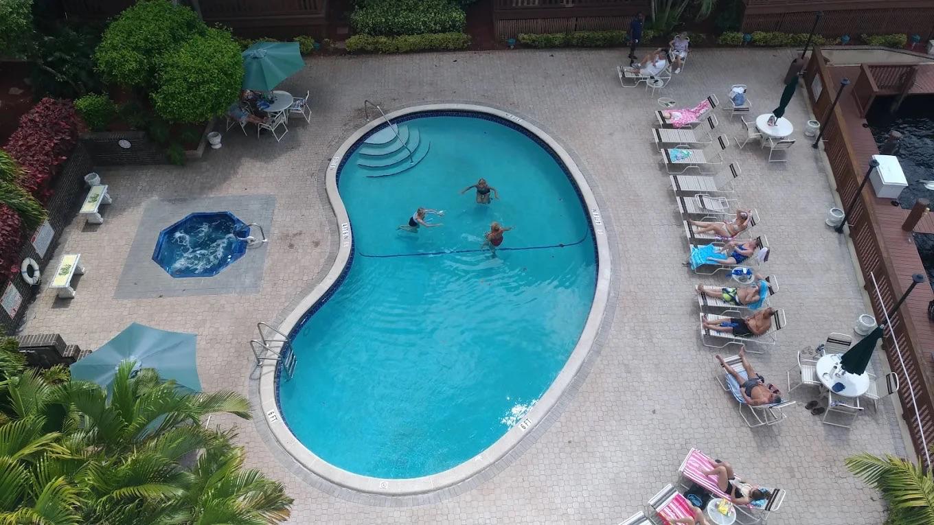 Commercial pool full service